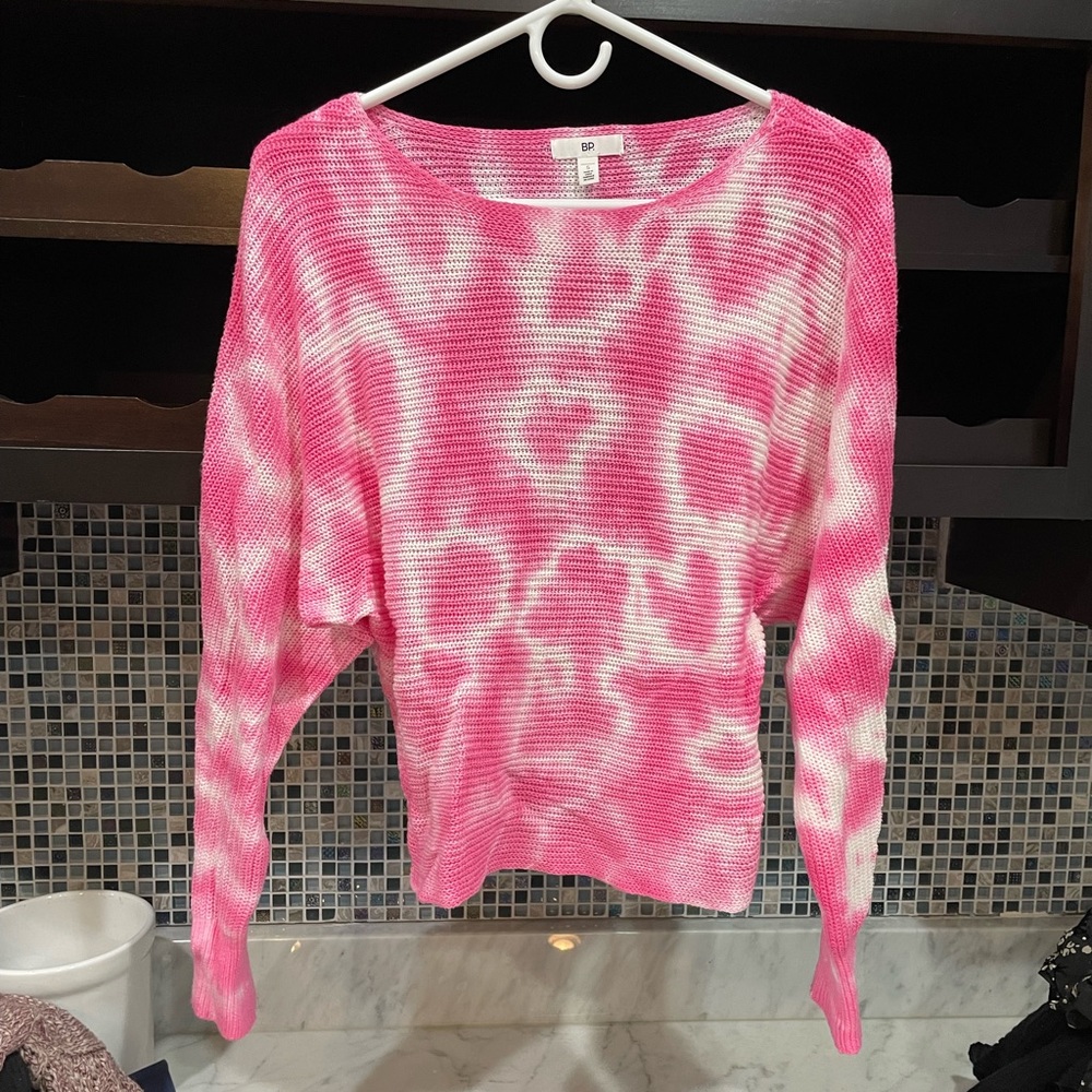 Cropped tie dye sweater